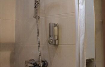 Hotel Des Trois Gares 3*
