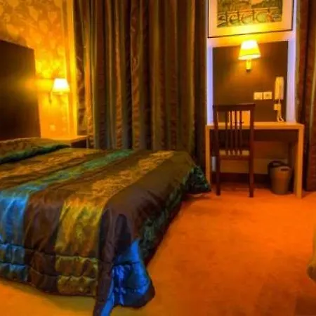 Des Trois Gares Hotel Parigi