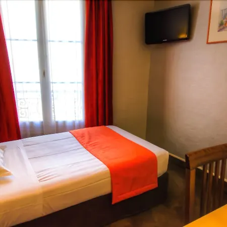 Hotel Des Trois Gares 3*