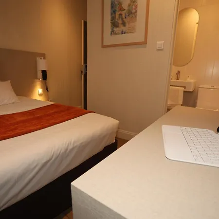 Des Trois Gares 3* Paris