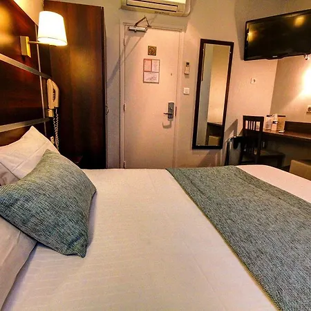 Des Trois Gares 3* Parigi